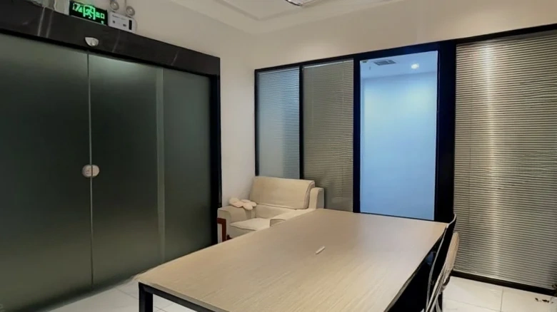 Hua Xing Jia Nian Hua - View 9