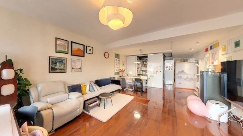 Central International Plaza - View 1