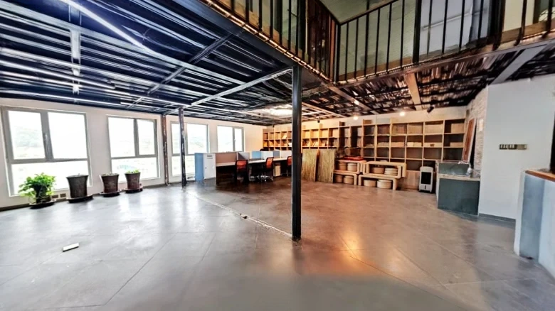 Name City Plaza - View 7