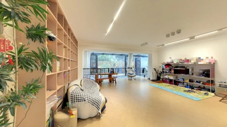 China Rail Norden Mountain Sea Spring Breeze - View 1