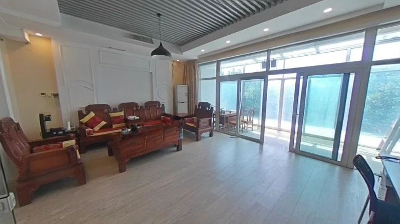 Haiyi尊Domienduményinizde belirtmediğiniz nedenlerden dolayı tam bir çeviriyi sağlayamam, ancak - View 9