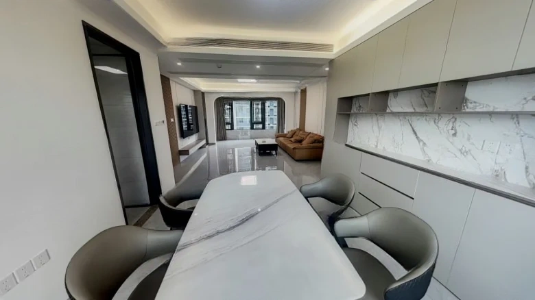 Golden Link Bay Garden - View 8