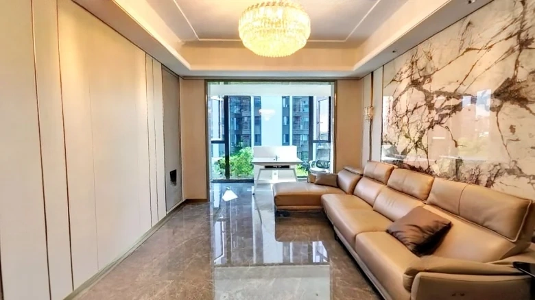 Yun Da Bin He Guang Chang - View 1