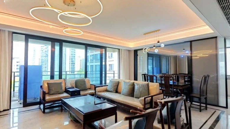 Nine Dragons Warehouse China Resources HuaFa Premium Sky Language City - View 5