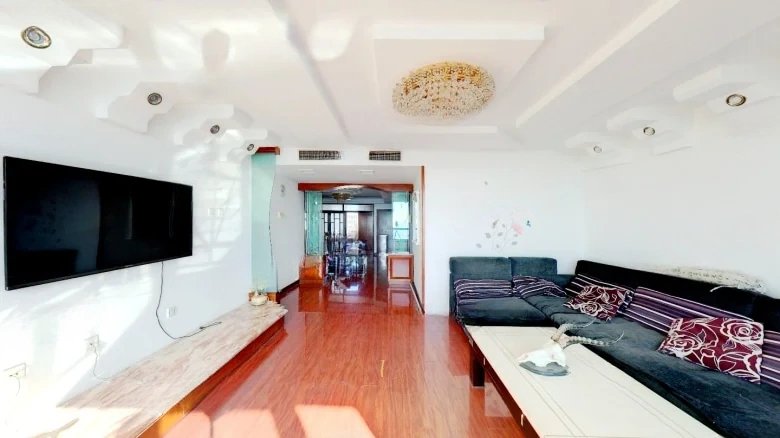 Sun Modern Residence - View 4