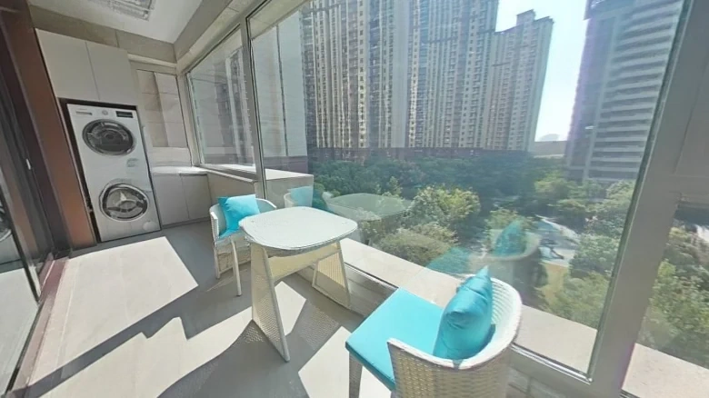 Yangtze Regal Residence - View 12