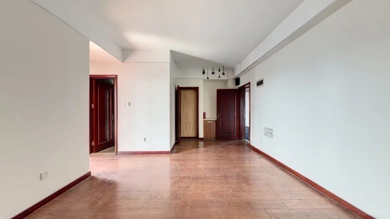 Hua Wo Tower - View 3