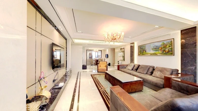 Starlight Avenue Plaza - View 1