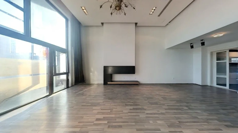 Golf Green Court CLASS - View 8