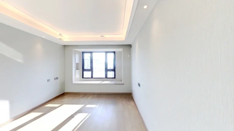 Wanke Beret Yuehu Lake - View 1