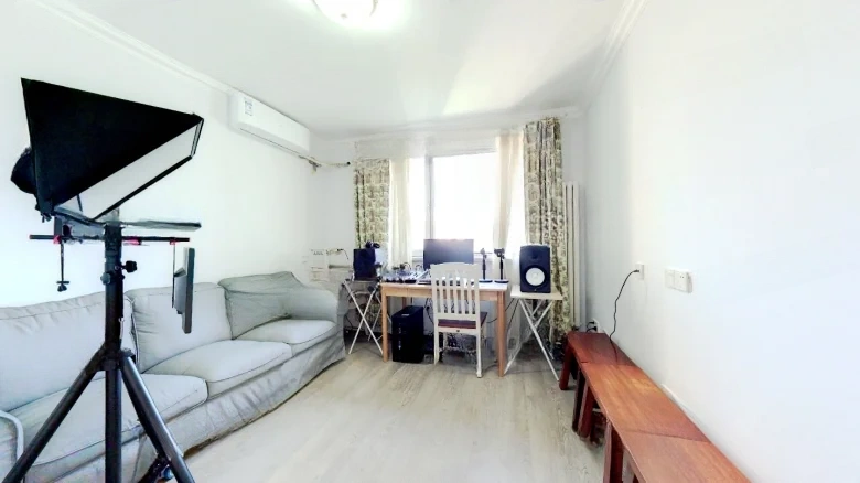 Yihai Garden Hengfeng苑 - View 1