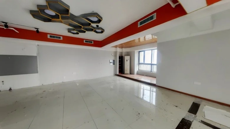 Poly Center Golden Street - View 4