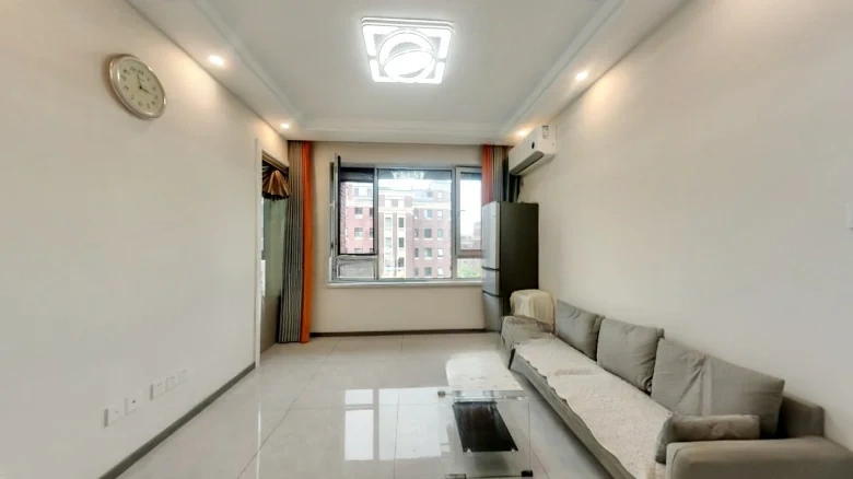 Luneng Taishan No. 7 - View 1