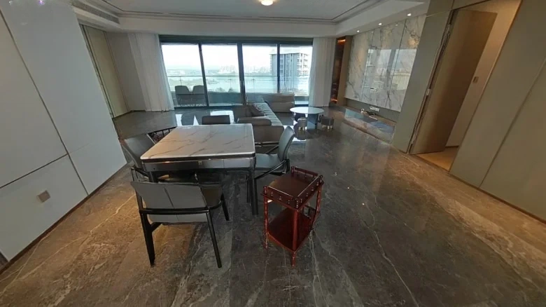 Longxi Lake Platinum Jade Pavilion - View 1