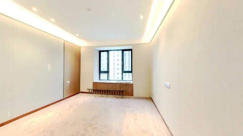 Poly West River Moon - View 1