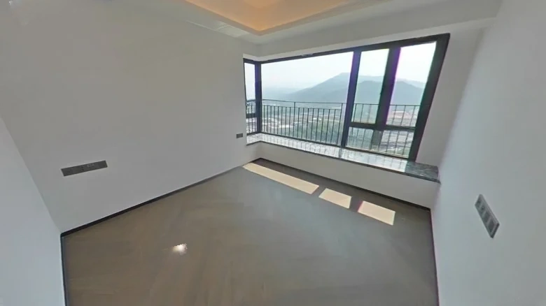 Fortune Rich Cloud Mountain - View 3