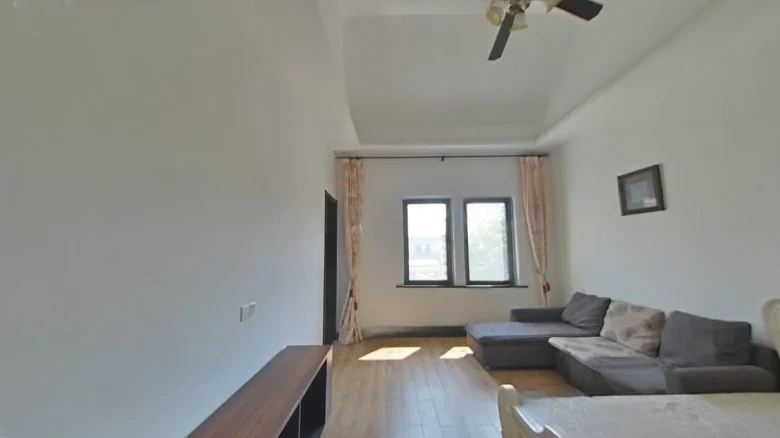 Era Elegant Lake - View 2