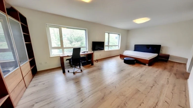 Peak Charm International Apartment - View 1