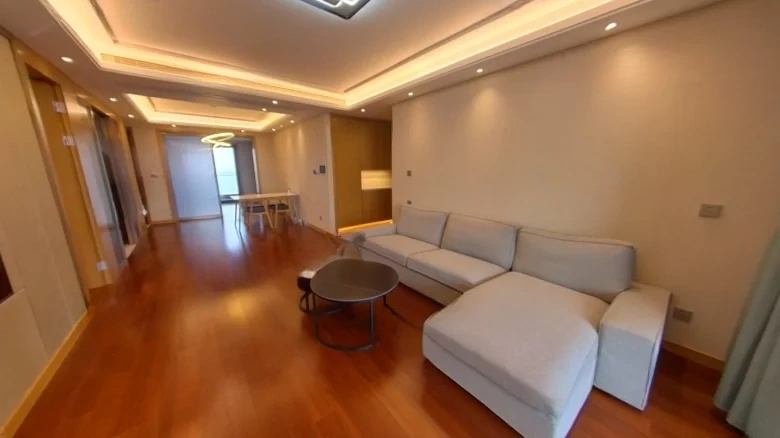 Platinum Delight Rhinoceros Lake - View 7