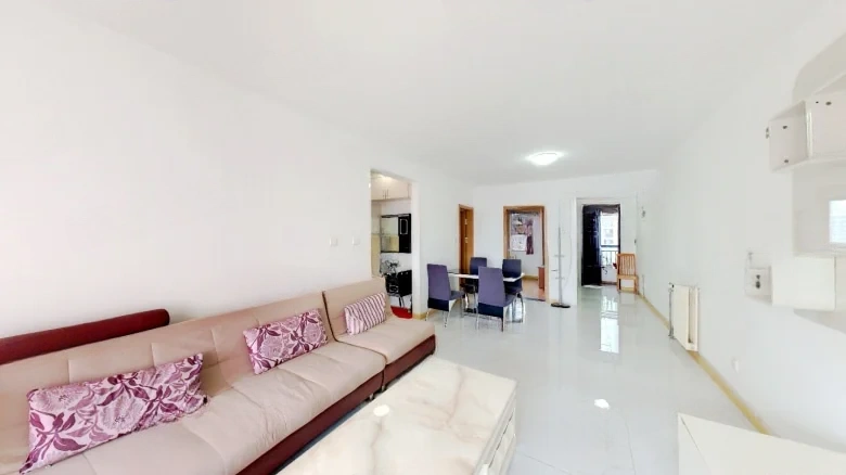 Lushang Shoufu - View 1