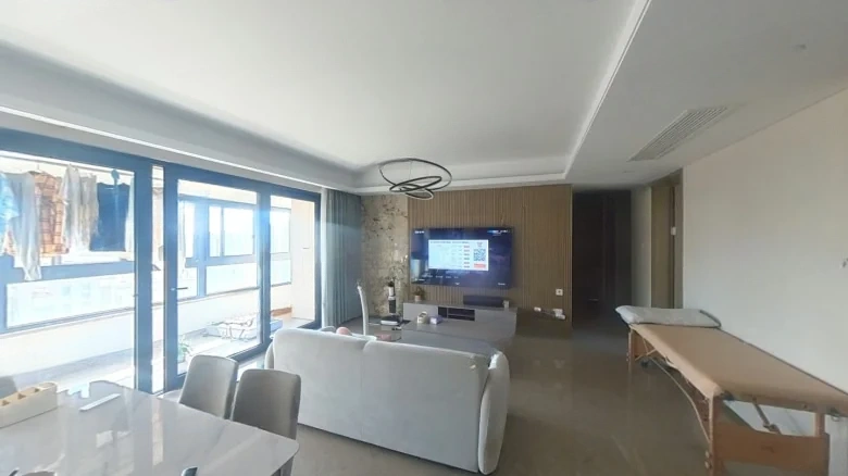 Renesas City Starlight - View 6