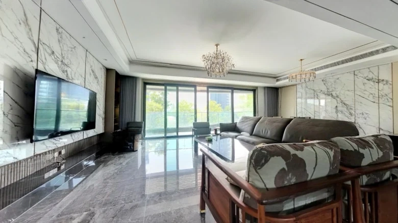 Longxi Lake Platinum Green轩 - View 1