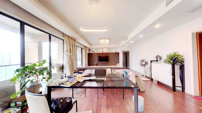 Riverfront Golden Home Residence - View 1