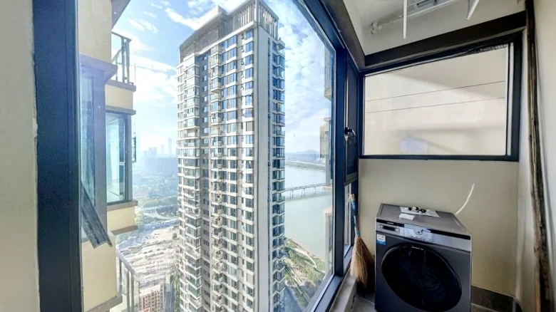 Hanjian Fu - View 13