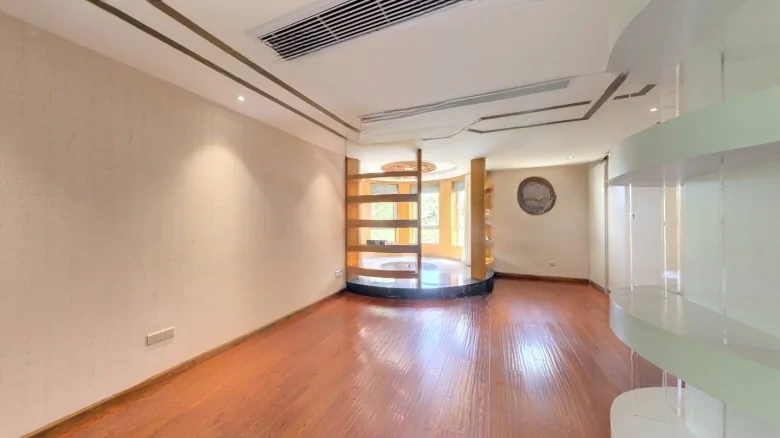 Landscape Gate Riverside Lingxiu Garden - View 7