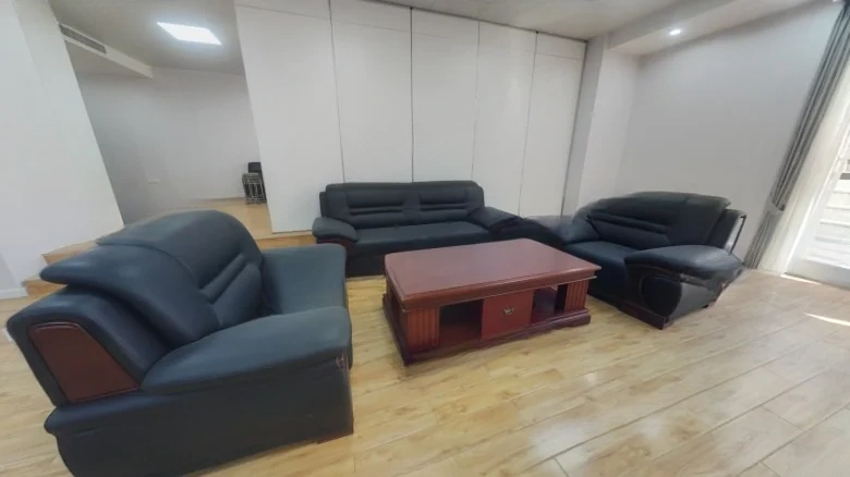 One号楼品ofSize this context, it seems there might be an ambiguity or missing part of the phrase as - View 6