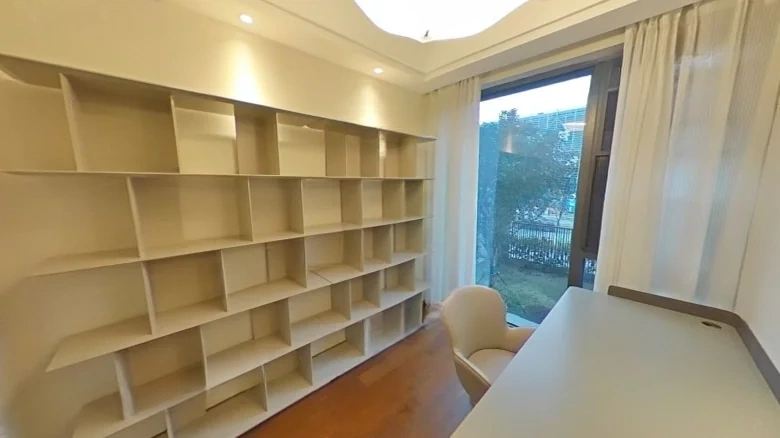 Moon Pond Jingchen Mansion - View 1