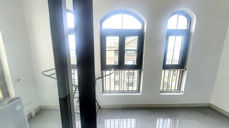 Zhongyin Imperial Villa Bay - View 9