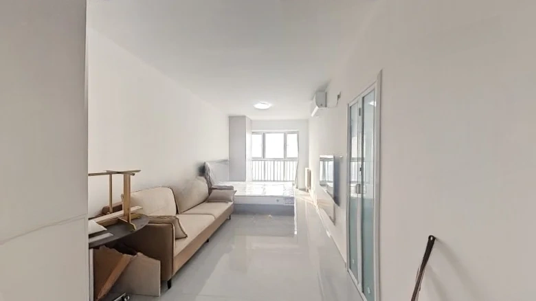 Lavender Fortune Central Road No. 28 Courtyard - View 3