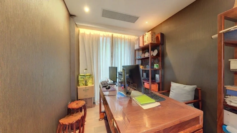 Goaling Feng - View 1