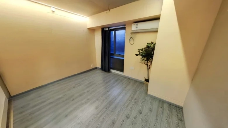 Brightdoor Apartments - View 5