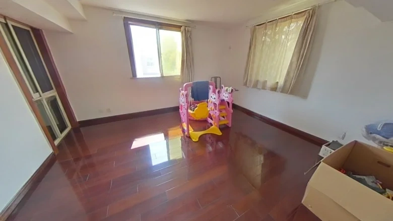 Jade Radiance Manor - View 13