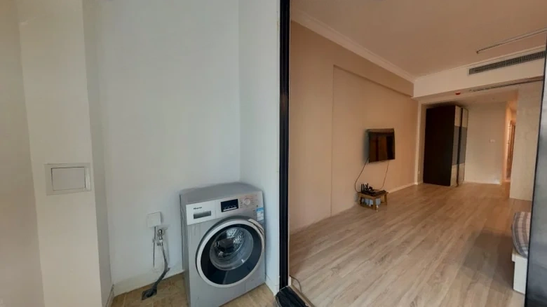 Qilu Broadway - View 1