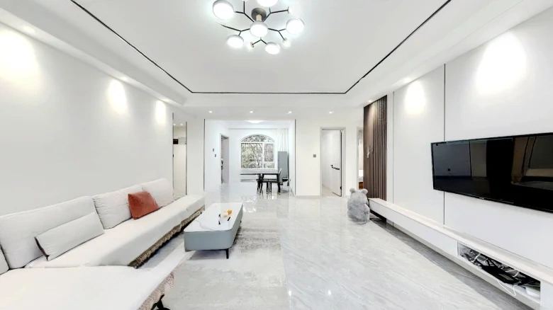 Luneng Taishan No. 7 - View 1