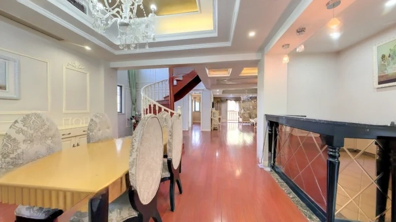 Nantong Yicheng Shuiqing Muhua - View 1