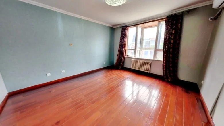 Rose Imperial Garden - View 1