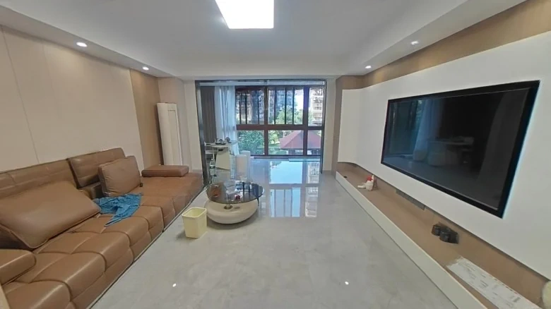 New View International Bund - View 6