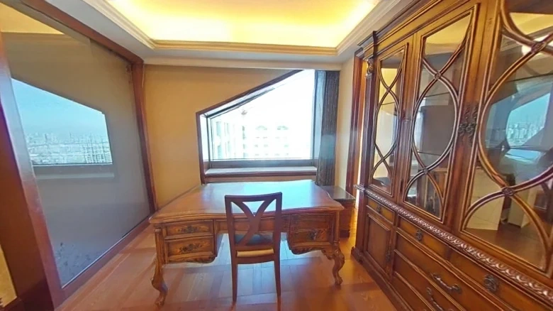 Imperial Majesty Wanxin - View 1