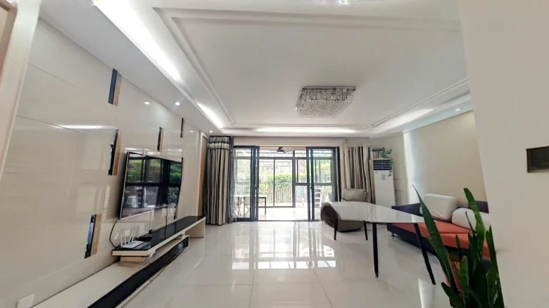 City Garden East District - View 2