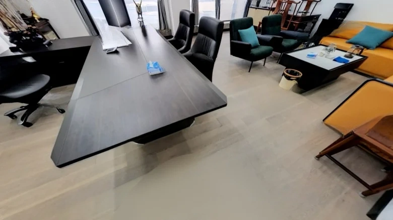 Three Peaks International Square - View 8