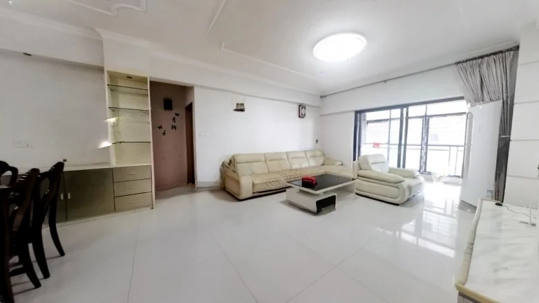 Milan Spring - View 5