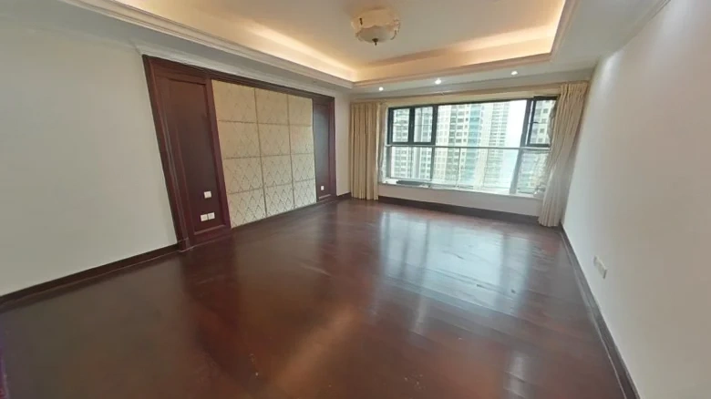 Evergrande Mansion - View 4