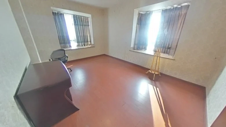 Zhijiang Apartment - View 3