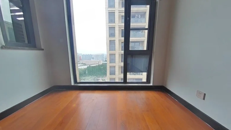 Green Town Deep Blue - View 1