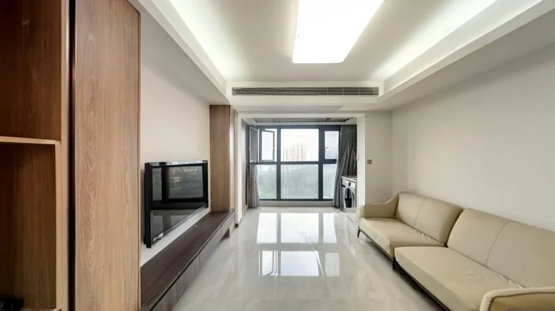 Swan Lake Garden Phase III - View 2