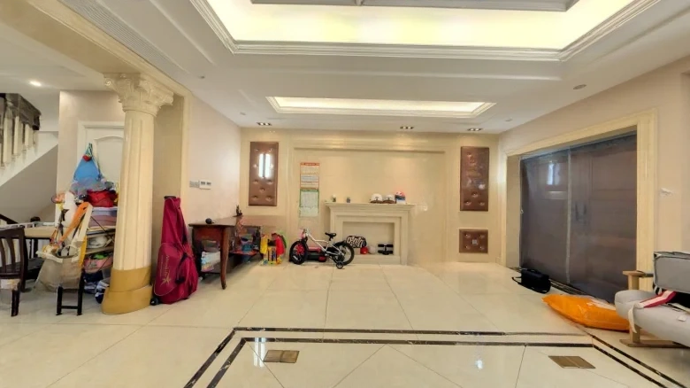 Nantong Yicheng Shuqing Muhua - View 1